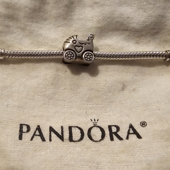 Pandora baby carriage charm - Picture 1 of 2